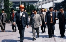 1995年4月23日，時任安徽省委副書記、省長回良玉（右二）蒞臨公司視察。